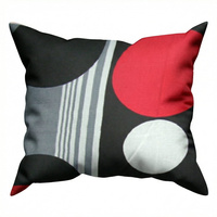 Poszewka z kory 40x40 | 383red | czarno czerwona | geometryczny