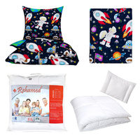 Zestaw pościeli  100x160 + 50x60 + prześcieradło we wzorze 80x160 | 202ast | granatowo pomarańczowa | planety kosmos