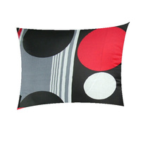 Poszewka z kory 40x40 | 383red | czarno czerwona | geometryczny