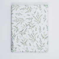 Prześcieradło z gumką do łóżeczka 80x200 bawełniane | 102Tzi | biało zielone | trawa i liście