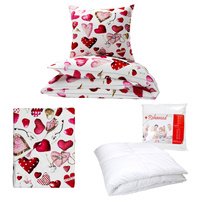Zestaw pościeli  100x160 + 40x60 + prześcieradło we wzorze 80x160 | 073b-c | biało czerwona | serca walentynki